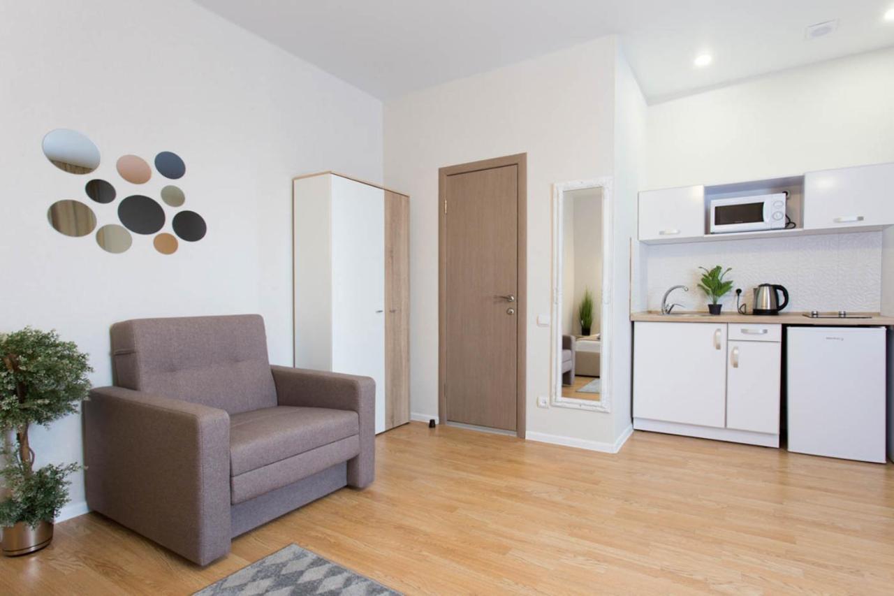 Apartment In The City Center - Gimnasiyna Naberezhna 24A-1 카리프 외부 사진